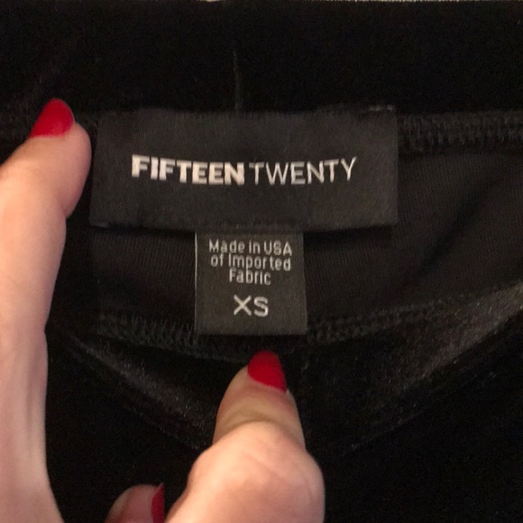 NWT! VELVET Legging - Picture 2 of 7